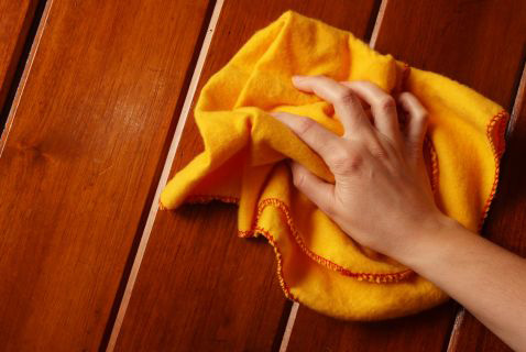 Polish &amp; Protectant For Wood